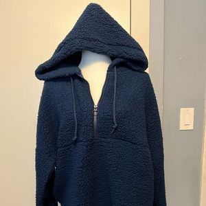 VS PINK NAVY BLUE SHERPA